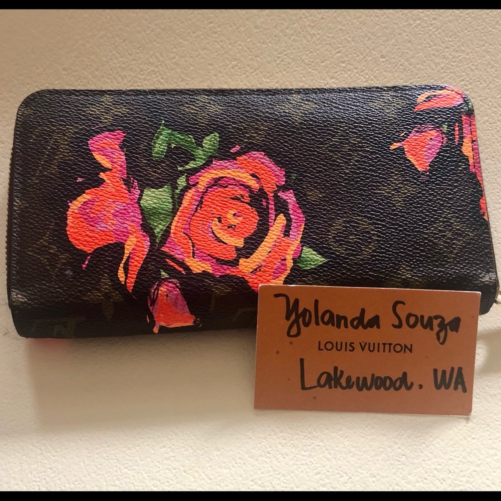 Louis Vuitton Stephen Sprouse Zip around Wallet